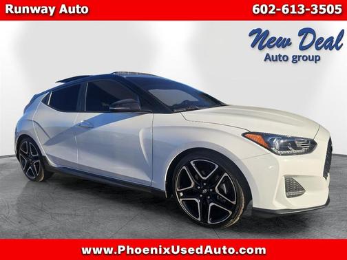 2019 Hyundai Veloster Base