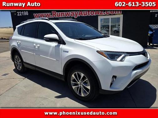 2017 Toyota RAV4 Hybrid XLE