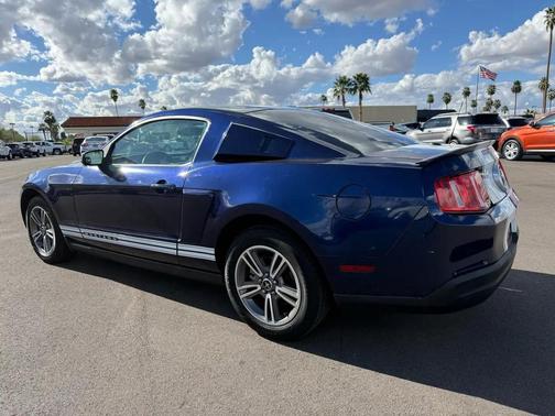 2010 Ford Mustang Premium