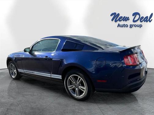 2010 Ford Mustang Premium