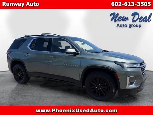 Silver Sage Metallic 2023 Chevrolet Traverse LT Cloth SUV