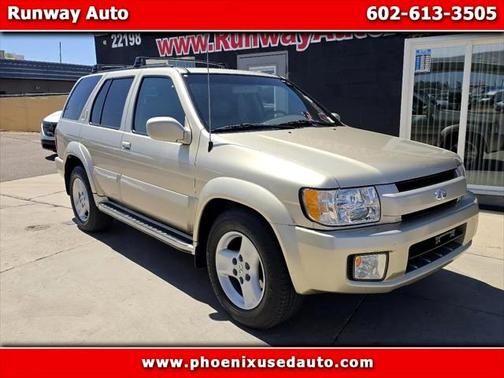 2001 INFINITI QX4 Luxury
