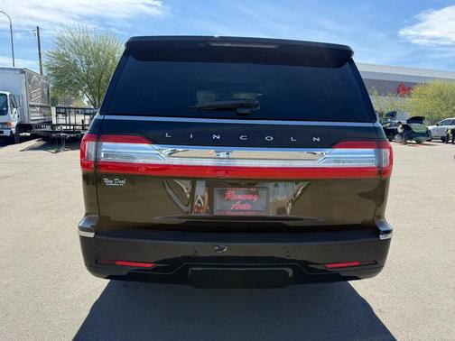 2018 Lincoln Navigator Select