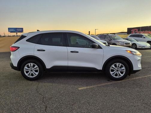 2021 Ford Escape S