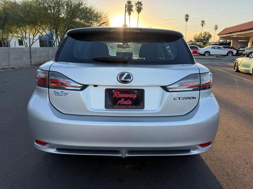 2011 Lexus CT 200h Base