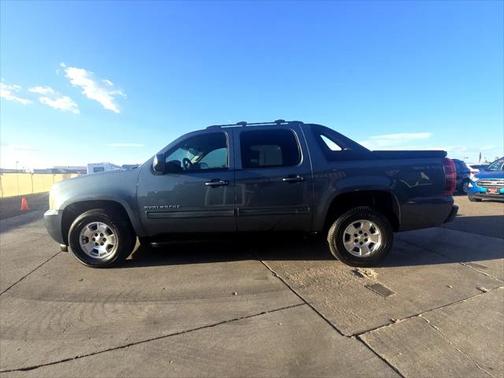 2011 Chevrolet Avalanche 1500 LS