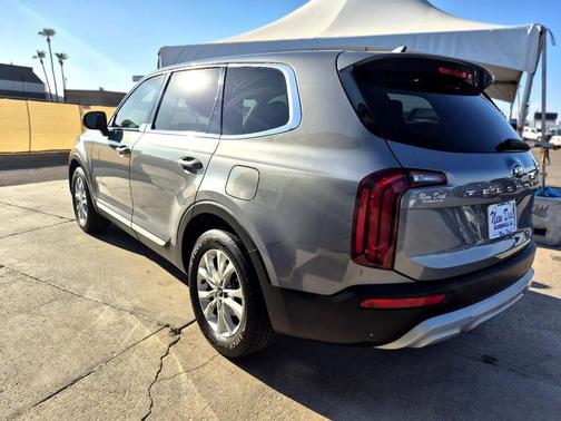 2021 Kia Telluride LX