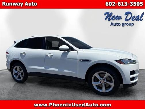 Fuji White 2018 Jaguar F-PACE 30t Premium