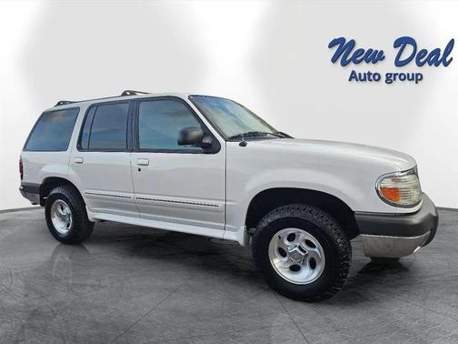 2000 Ford Explorer XLT