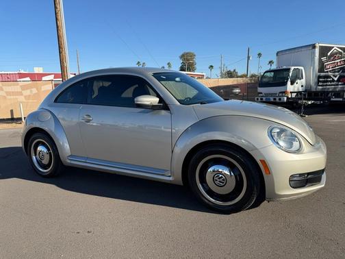 2012 Volkswagen Beetle 2.5L