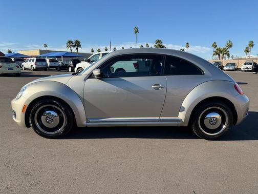 2012 Volkswagen Beetle 2.5L