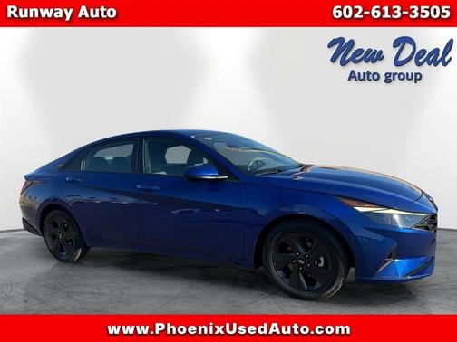 2022 Hyundai ELANTRA SEL