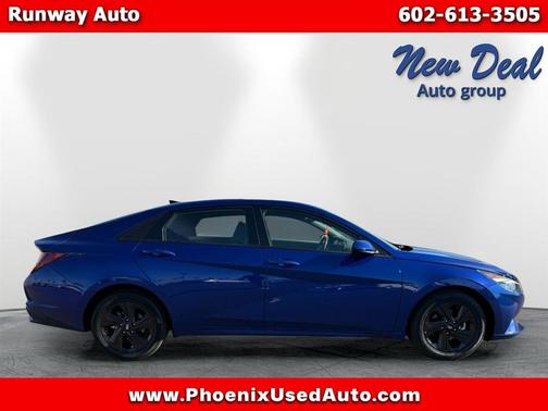 2022 Hyundai ELANTRA SEL