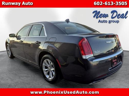 2016 Chrysler 300 S