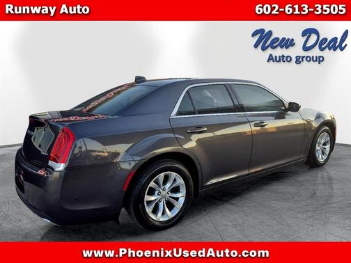 2016 Chrysler 300 S