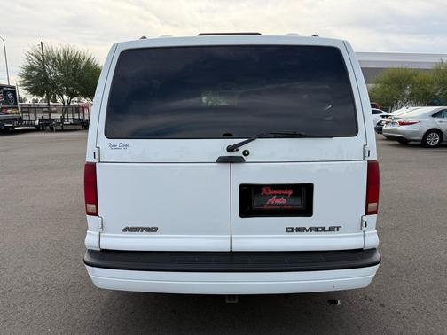 2002 Chevrolet Astro Base