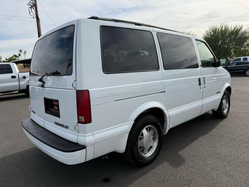2002 Chevrolet Astro Base