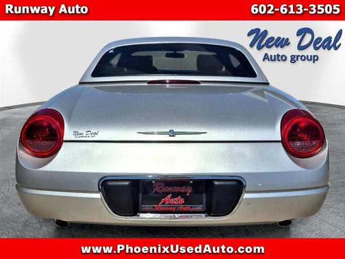 2005 Ford Thunderbird Deluxe