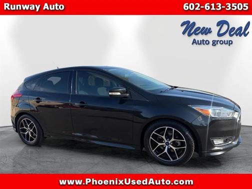 Tuxedo Black 2015 Ford Focus SE