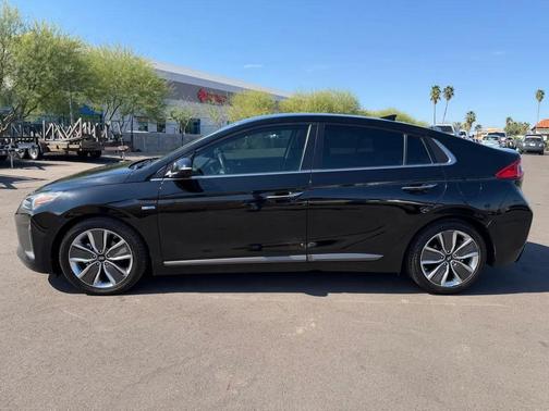 2019 Hyundai IONIQ Hybrid Limited