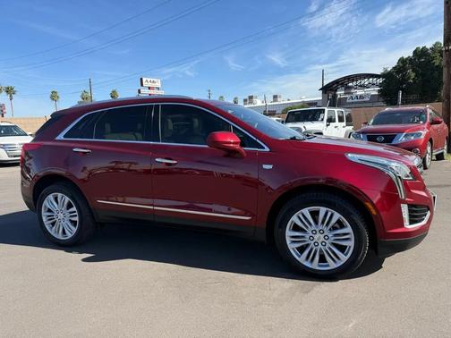 2017 Cadillac XT5 Premium Luxury