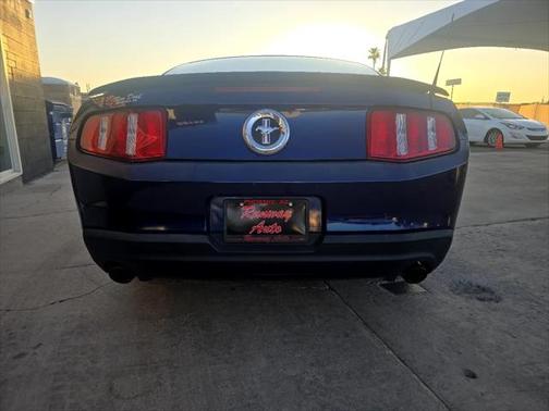 2011 Ford Mustang V6 Premium