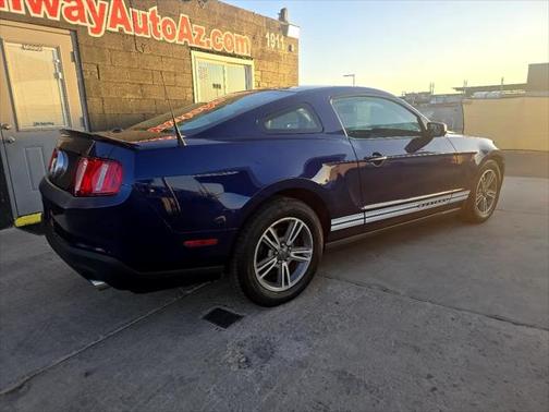2011 Ford Mustang V6 Premium