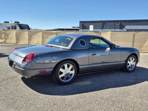 2003 Ford Thunderbird Deluxe