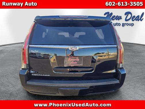 2016 Cadillac Escalade ESV Luxury