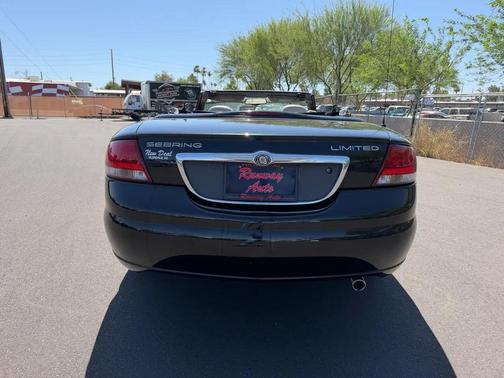 Black 2005 Chrysler Sebring Base