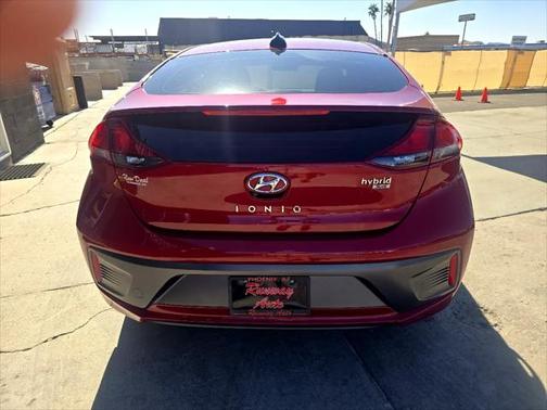 2021 Hyundai IONIQ Hybrid Blue