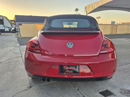 2015 Volkswagen Beetle 1.8T
