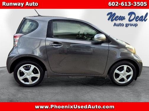 2014 Scion iQ 3-Door Hatchback AT