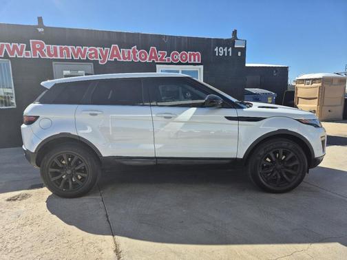 2017 Land Rover Range Rover Evoque SE