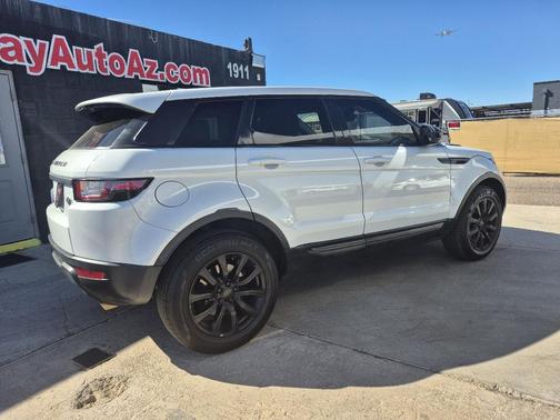 2017 Land Rover Range Rover Evoque SE