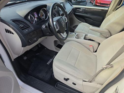 2011 Dodge Grand Caravan Crew