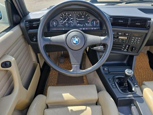 1987 BMW 325 i