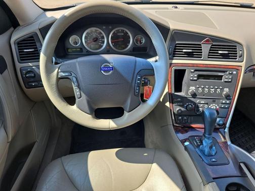 2007 Volvo XC70 2.5T