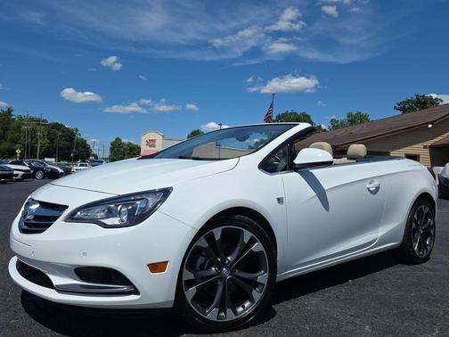 Summit White 2016 Buick Cascada Premium