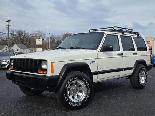 1998 Jeep Cherokee Sport 4WD