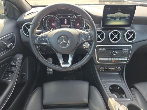 Mountain Grey Metallic 2018 Mercedes-Benz GLA 250 4MATIC