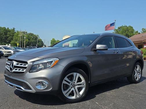 Mountain Grey Metallic 2018 Mercedes-Benz GLA 250 4MATIC