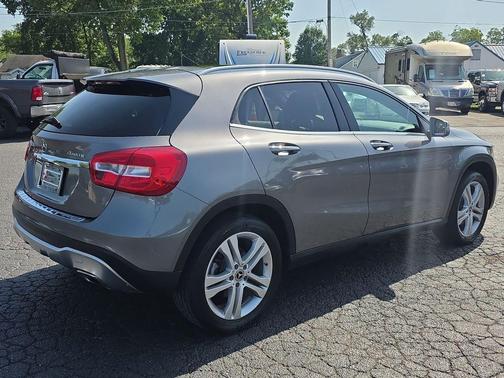 Mountain Grey Metallic 2018 Mercedes-Benz GLA 250 4MATIC