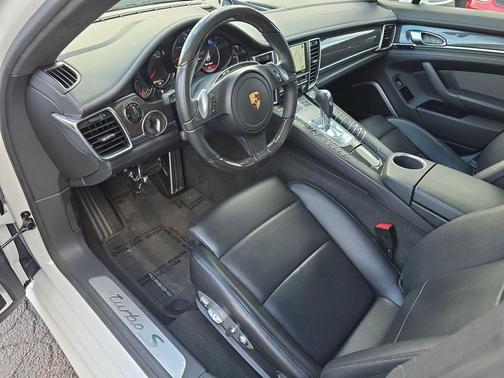 2013 Porsche Panamera Turbo S