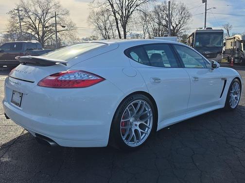 2013 Porsche Panamera Turbo S