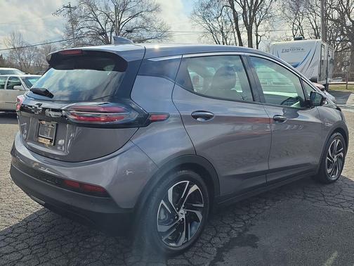 2023 Chevrolet Bolt EV FWD 2LT