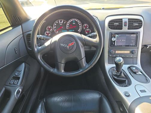 2005 Chevrolet Corvette Base