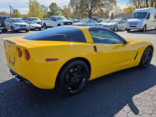 2005 Chevrolet Corvette Base