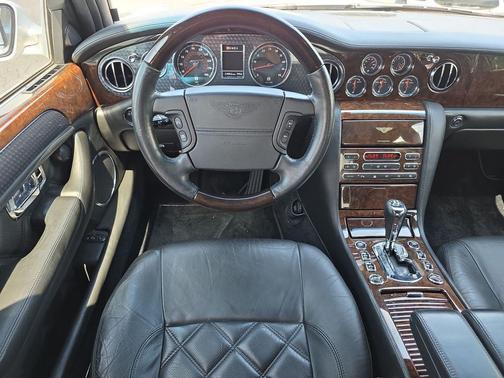 MOONBEAM SILVER METALLIC 2007 Bentley Arnage T