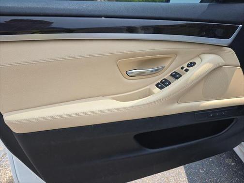 2016 BMW 528 528I SEDAN